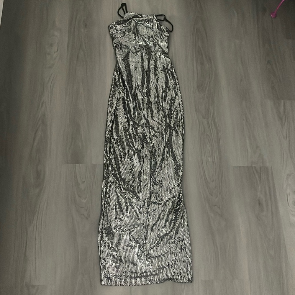 Silver and black Lulus bodycon halter neck dress Size XS